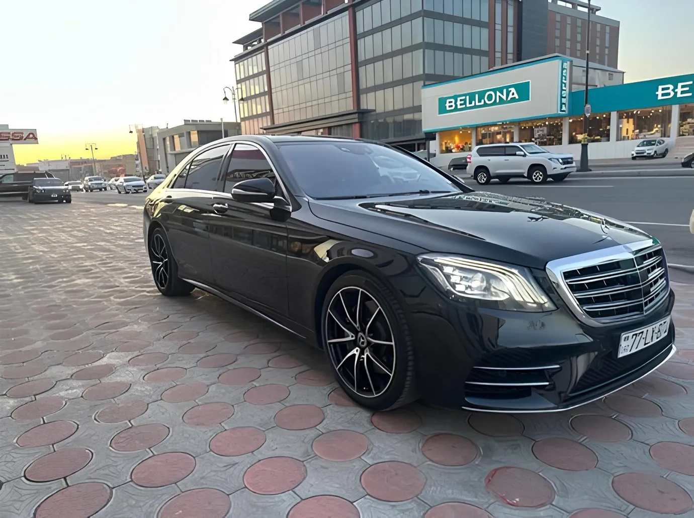 Mercedes S 500, 4.7 L, 2014 год, 180 000 km, Баку - Цена: 60 000 ₼ - Tunel.az
