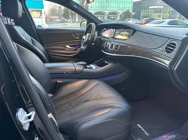 Mercedes S 500, 4.7 L, 2014 год, 180 000 km, Баку - Цена: 60 000 ₼ - Tunel.az