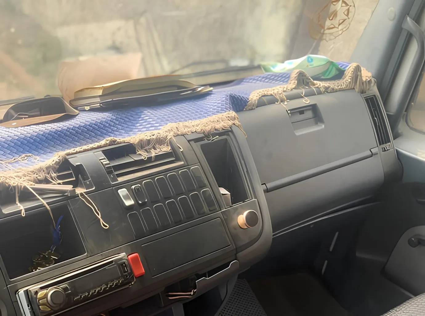 Mercedes Atego 818, 4.3 L, 1999 წელი, 501 489 km, Sumgayit - ფასი: 27 000 ₼ - Tunel.az