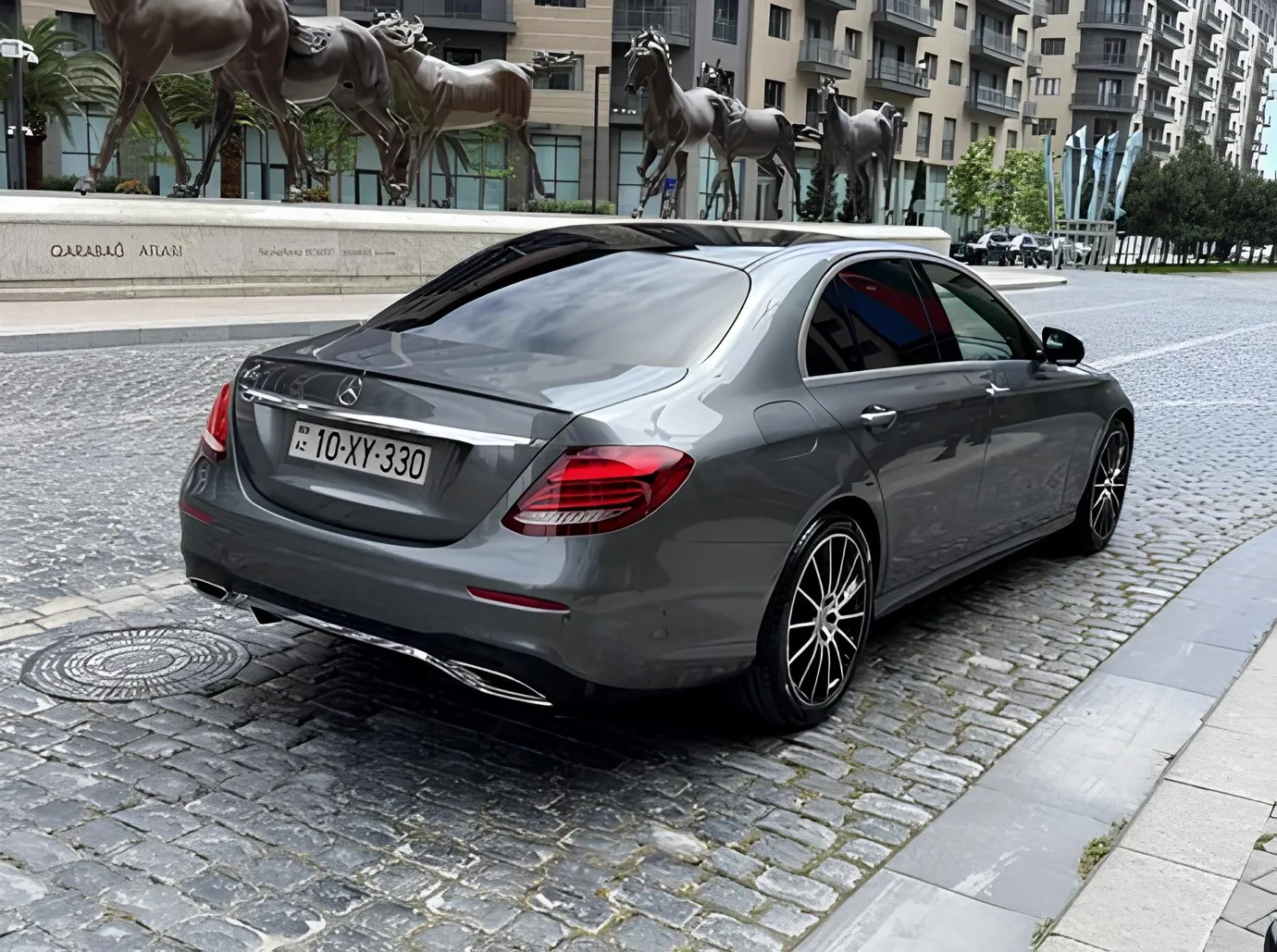 Mercedes E 300, 2.0 L, 2017 i̇l, 198 000 km, Bakı - Qiymət: 48 200 ₼ - Tunel.az