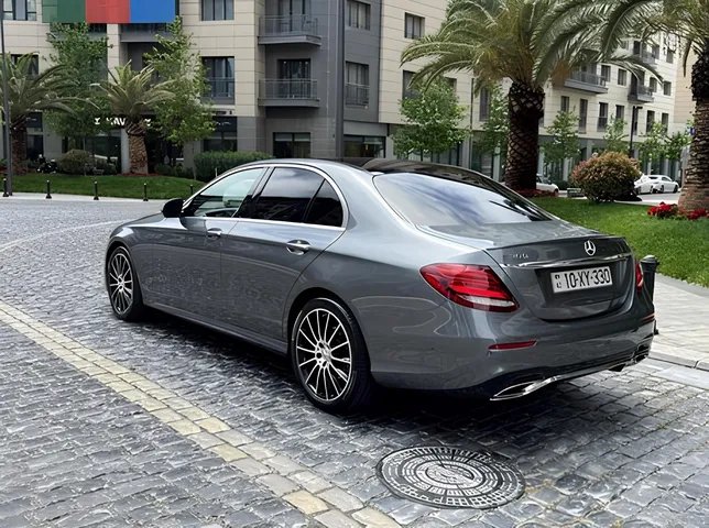 Mercedes E 300, 2.0 L, 2017 i̇l, 198 000 km, Bakı - Qiymət: 48 200 ₼ - Tunel.az