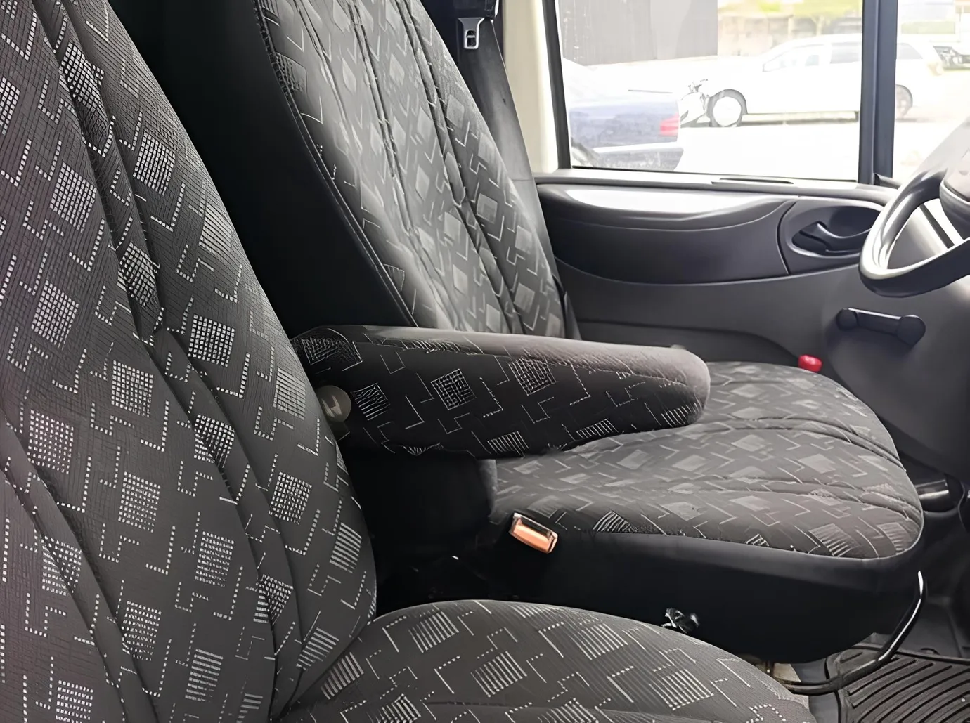 Ford Transit, 2.5 L, 2002 yıl, 253 000 km, Baku - Fiyat: 23 800 ₼ - Tunel.az