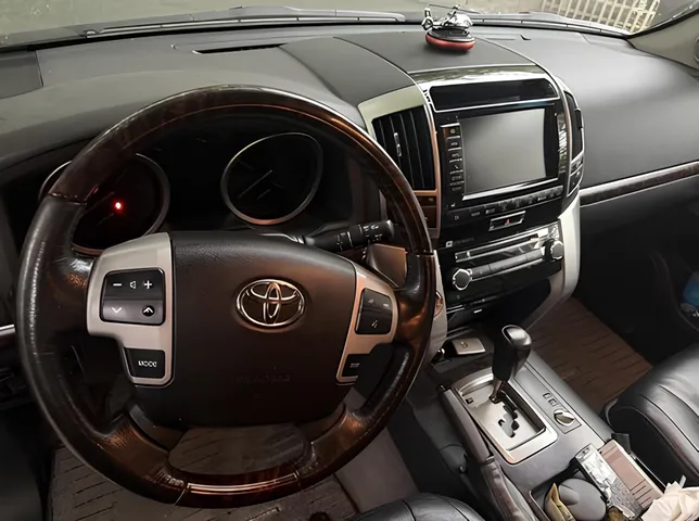 Toyota Land Cruiser, 4.5 L, 2015 i̇l, 182 000 km, Bakı - Qiymət: 74 800 ₼ - Tunel.az