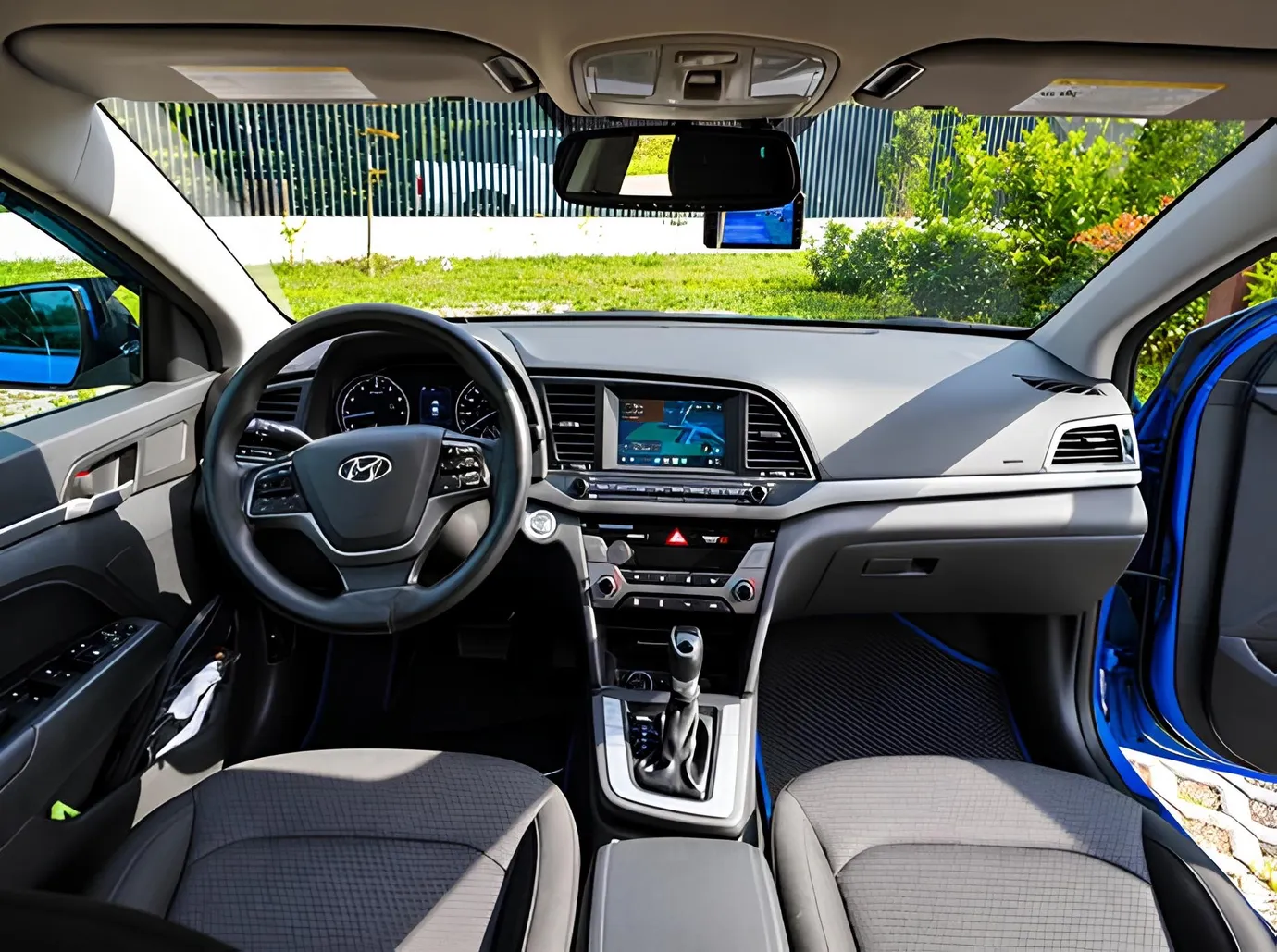 Hyundai Elantra, 2.0 L, 2017 год, 88 514 km, Баку - Цена: 23 400 ₼ - Tunel.az