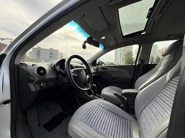 Chevrolet Aveo, 1.4 L, 2013 i̇l, 318 000 km, Sumqayıt - Qiymət: 12 300 ₼ - Tunel.az
