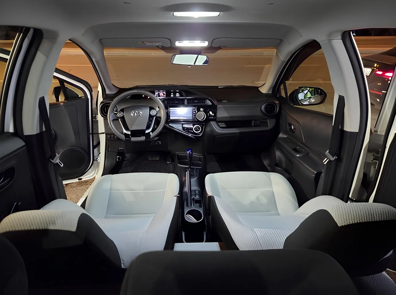 Toyota Aqua, 1.5 L, 2020 année, 36 940 km, Baku - Prix ​​: 21 700 ₼ - Tunel.az