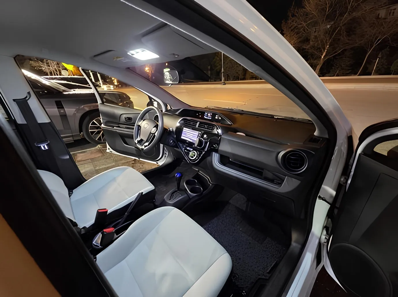 Toyota Aqua, 1.5 L, 2020 année, 36 940 km, Baku - Prix ​​: 21 700 ₼ - Tunel.az