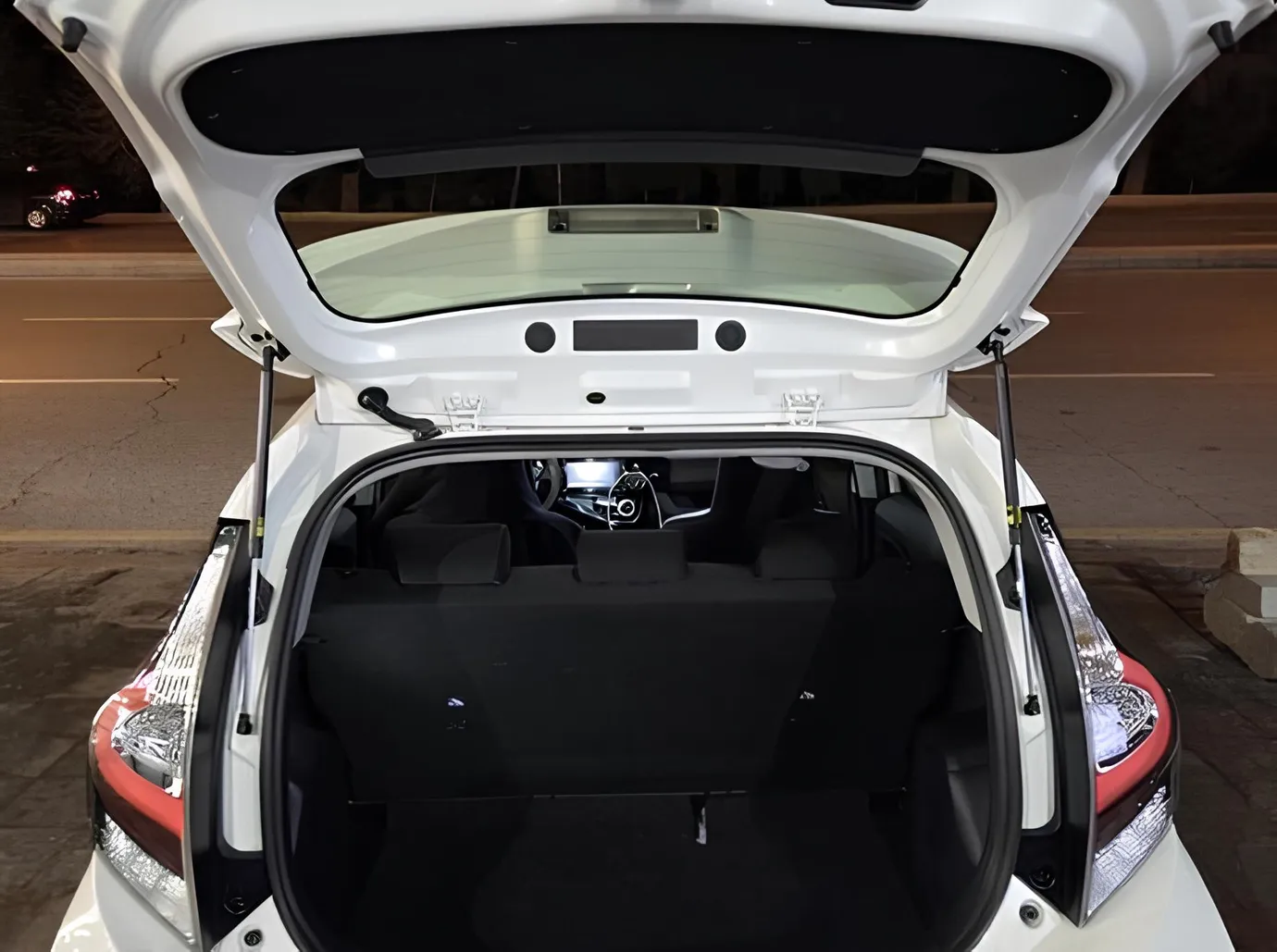 Toyota Aqua, 1.5 L, 2020 année, 36 940 km, Baku - Prix ​​: 21 700 ₼ - Tunel.az