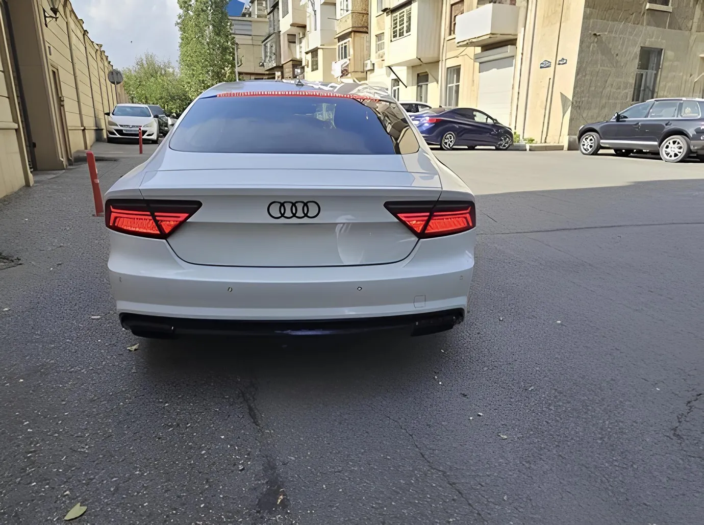 Audi A7, 2.0 L, 2015 год, 238 300 km, Баку - Цена: 27 000 ₼ - Tunel.az