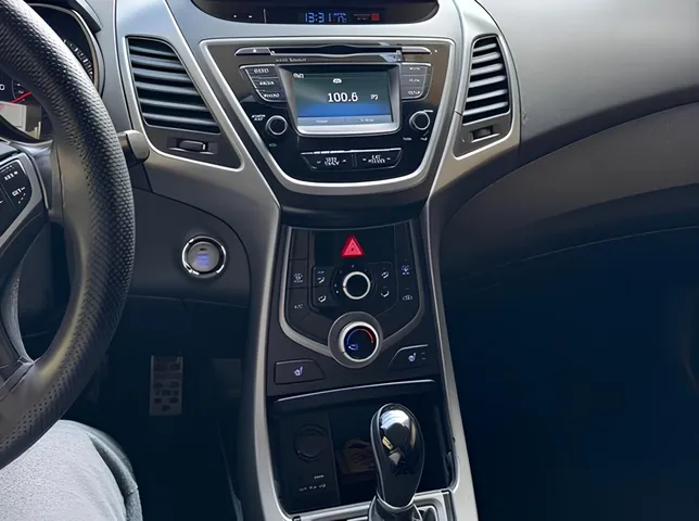 Hyundai Elantra, 1.8 L, 2015 წელი, 200 053 km, Khirdalan - ფასი: 17 800 ₼ - Tunel.az