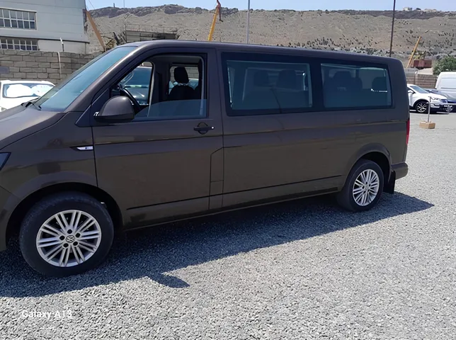 Volkswagen Caravelle, 2.0 L, 2017 i̇l, 297 000 km, Bakı - Qiymət: 32 000 ₼ - Tunel.az