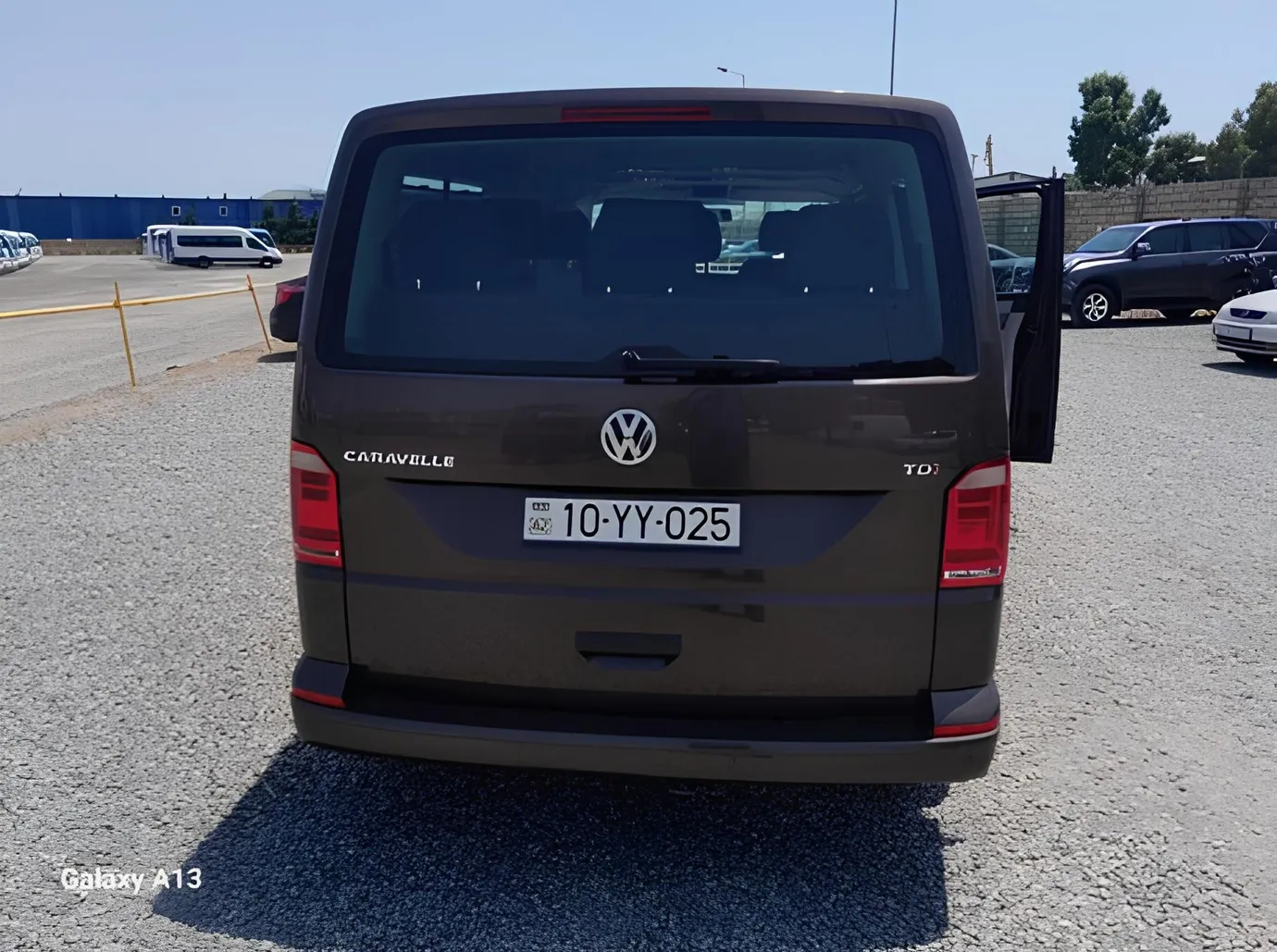 Volkswagen Caravelle, 2.0 L, 2017 i̇l, 297 000 km, Bakı - Qiymət: 32 000 ₼ - Tunel.az