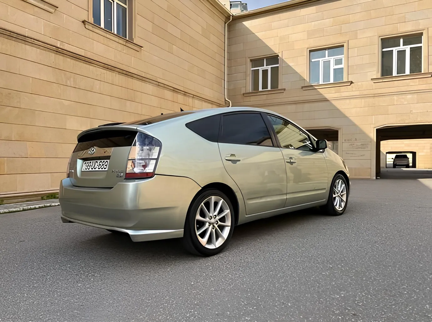 Toyota Prius, 1.5 L, 2007 année, 334 000 km, Baku - Prix ​​: 23 300 ₼ - Tunel.az