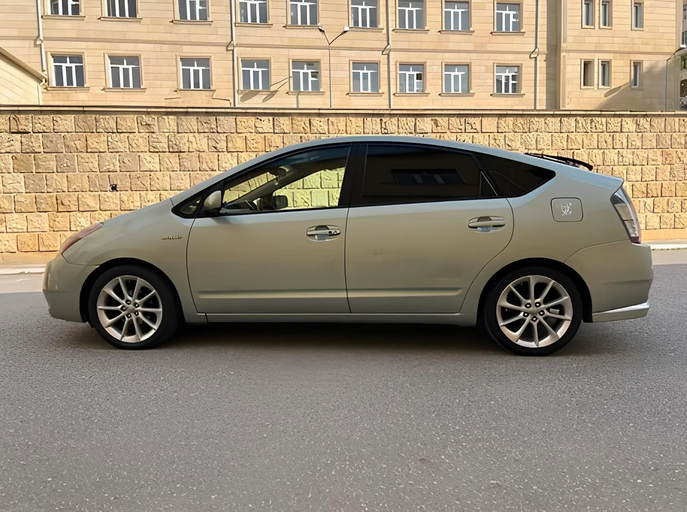 Toyota Prius, 1.5 L, 2007 année, 334 000 km, Baku - Prix ​​: 23 300 ₼ - Tunel.az