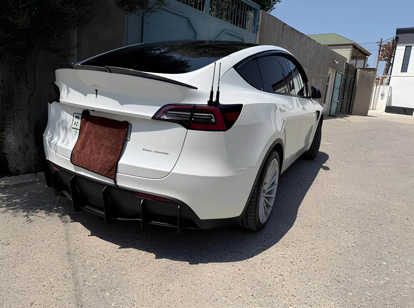 Tesla Model Y, 2.0 L, 2023 ano, 33 000 km, Baku - Preço: 43 000 ₼ - Tunel.az