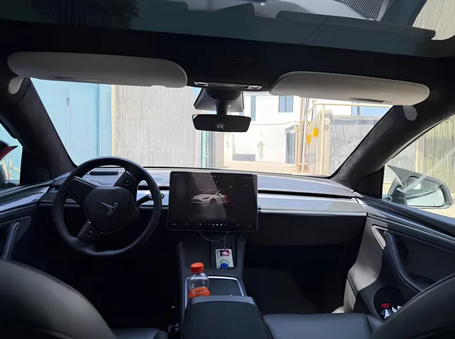 Tesla Model Y, 2.0 L, 2023 ano, 33 000 km, Baku - Preço: 43 000 ₼ - Tunel.az