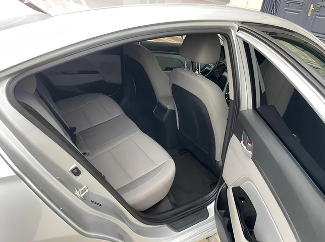 Hyundai Elantra, 2.0 L, 2018 año, 156 000 km, Khirdalan - Precio: 19 500 ₼ - Tunel.az