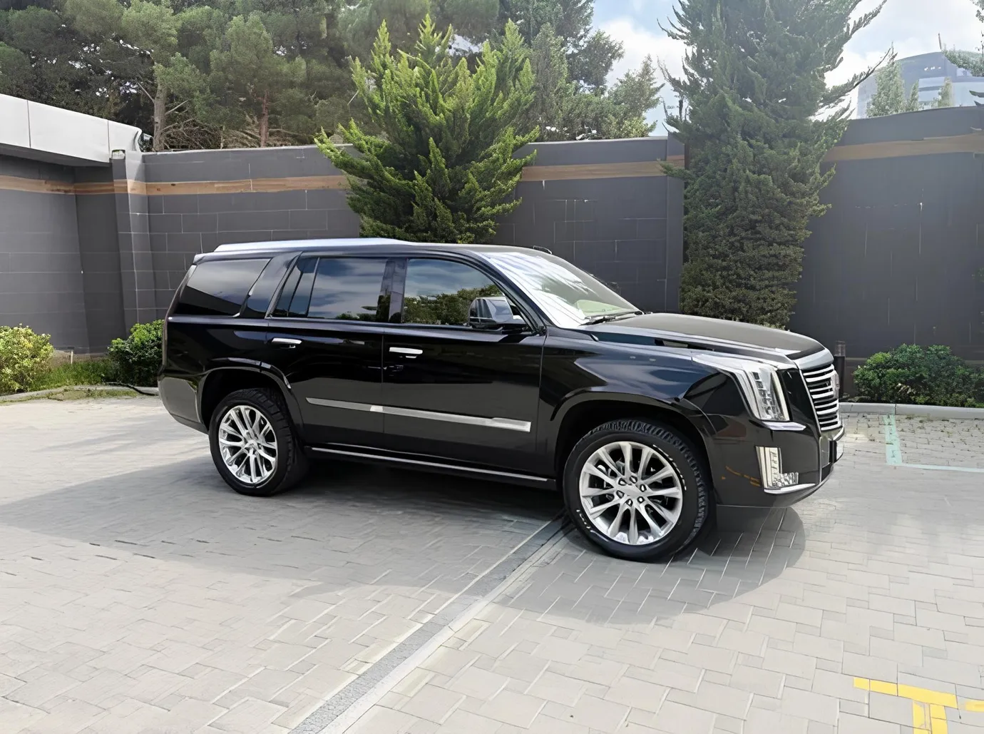 Cadillac Escalade, 6.2 L, 2019 ano, 43 000 km, Baku - Preço: 122 400 ₼ - Tunel.az