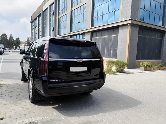 Cadillac Escalade, 6.2 L, 2019 ano, 43 000 km, Baku - Preço: 122 400 ₼ - Tunel.az