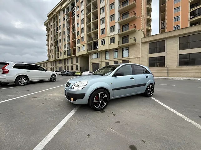 Kia Rio, 1.5 L, 2005 year, 300 000 km, Baku - Price: 10 000 ₼ - Tunel.az