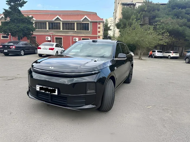 Li Auto L6, 1.5 L, 2025 жазыңыз жыл, 9 000 km, Baku - Бағасы: 74 500 ₼ - Tunel.az