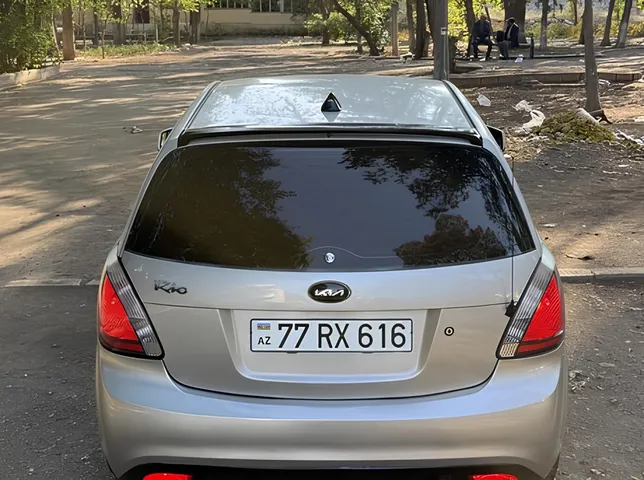 Kia Rio, 1.4 L, 2006 année, 378 000 km, Ganja - Prix ​​: 11 000 ₼ - Tunel.az