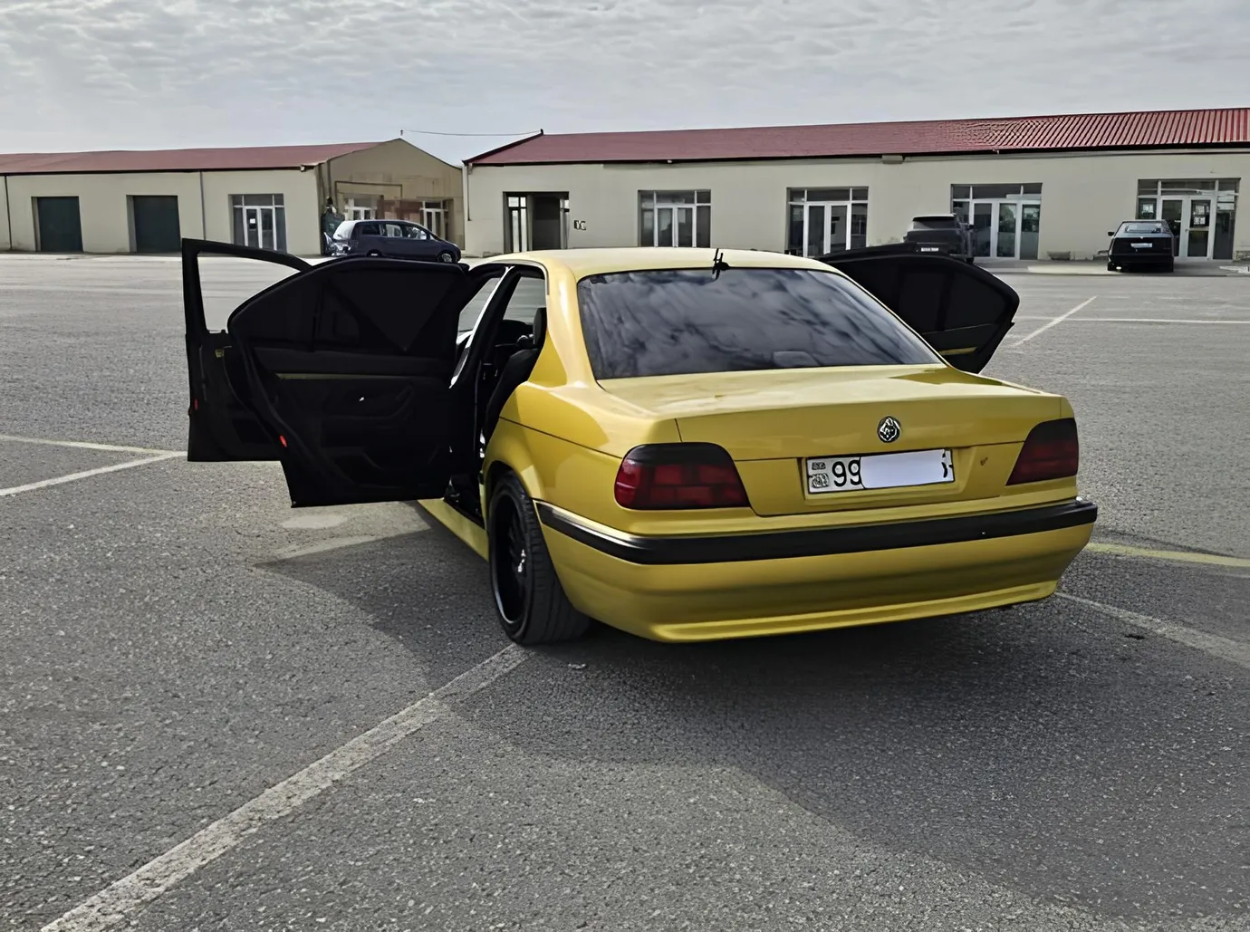 BMW 735, 3.5 L, 1999 year, 370 000 km, Baku - Price: 11 800 ₼ - Tunel.az
