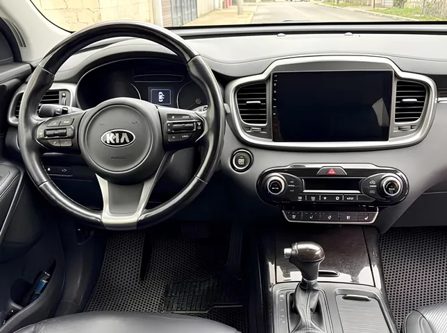 Kia Sorento, 2.0 L, 2015 yıl, 247 130 km, Baku - Fiyat: 31 700 ₼ - Tunel.az