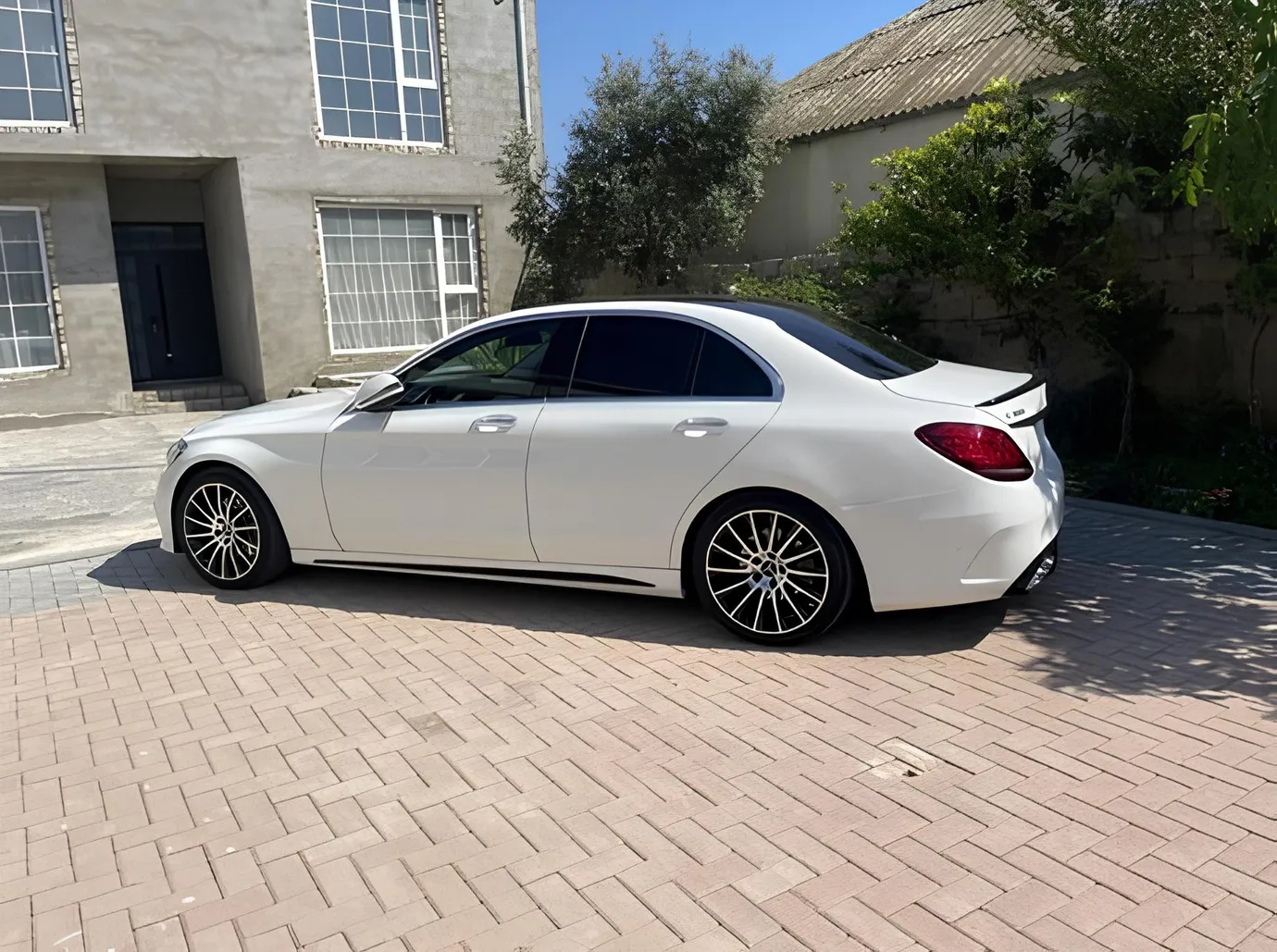 Mercedes C 300, 2.0 L, 2016 yıl, 146 800 km, Baku - Fiyat: 34 100 ₼ - Tunel.az