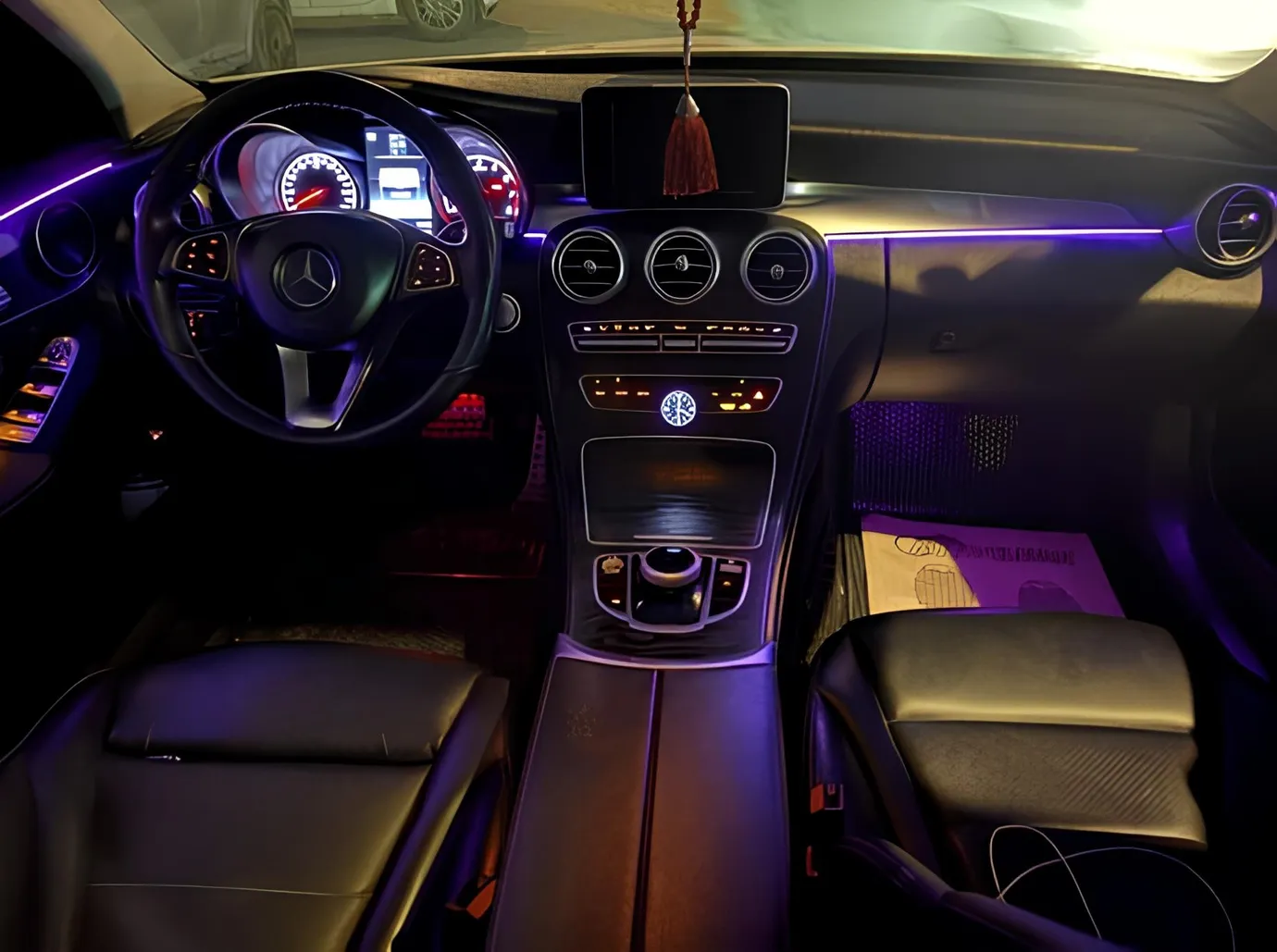 Mercedes C 300, 2.0 L, 2016 yıl, 146 800 km, Baku - Fiyat: 34 100 ₼ - Tunel.az