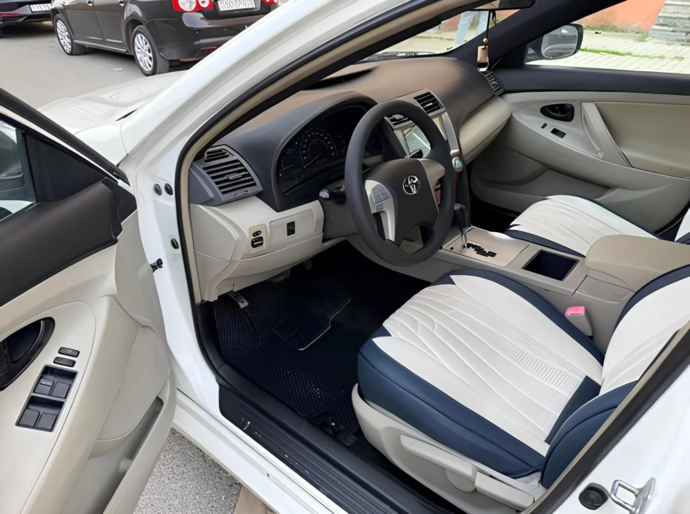 Toyota Camry, 2.4 L, 2007 i̇l, 317 000 km, Bakı - Qiymət: 14 300 ₼ - Tunel.az