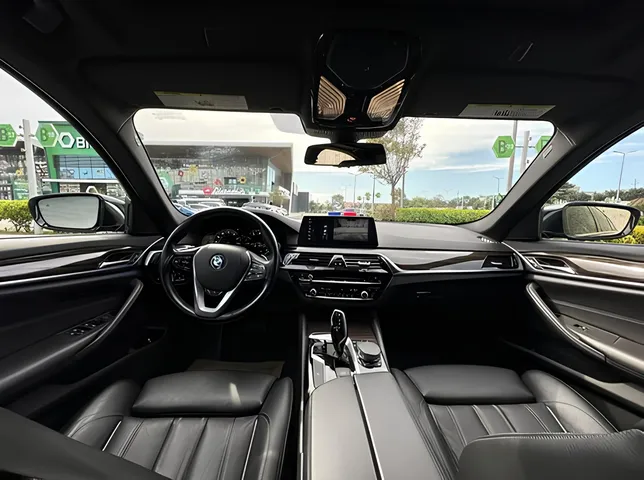 BMW 530, 2.0 L, 2018 yil, 79 000 km, Baku - Narxi: 49 400 ₼ - Tunel.az