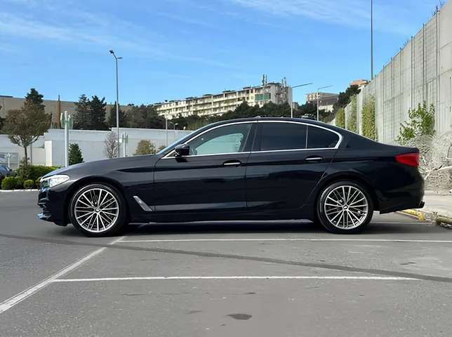 BMW 530, 2.0 L, 2018 yil, 79 000 km, Baku - Narxi: 49 400 ₼ - Tunel.az