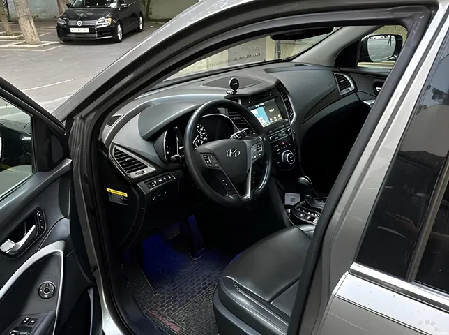 Hyundai Santa Fe, 2.0 L, 2017 i̇l, 160 934 km, Bakı - Qiymət: 27 300 ₼ - Tunel.az