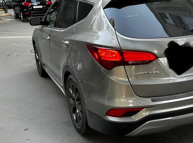 Hyundai Santa Fe, 2.0 L, 2017 i̇l, 160 934 km, Bakı - Qiymət: 27 300 ₼ - Tunel.az
