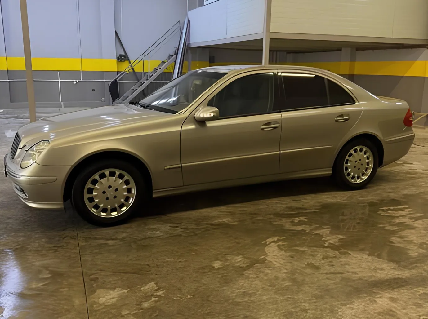 Mercedes E 240, 2.6 L, 2002 წელი, 261 000 km, Baku - ფასი: 13 800 ₼ - Tunel.az