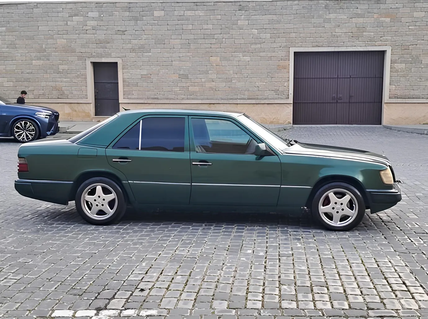 Mercedes 200 E, 2.0 L, 1995 год, 326 000 km, Баку - Цена: 4 500 ₼ - Tunel.az