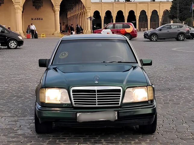 Mercedes 200 E, 2.0 L, 1995 год, 326 000 km, Баку - Цена: 4 500 ₼ - Tunel.az