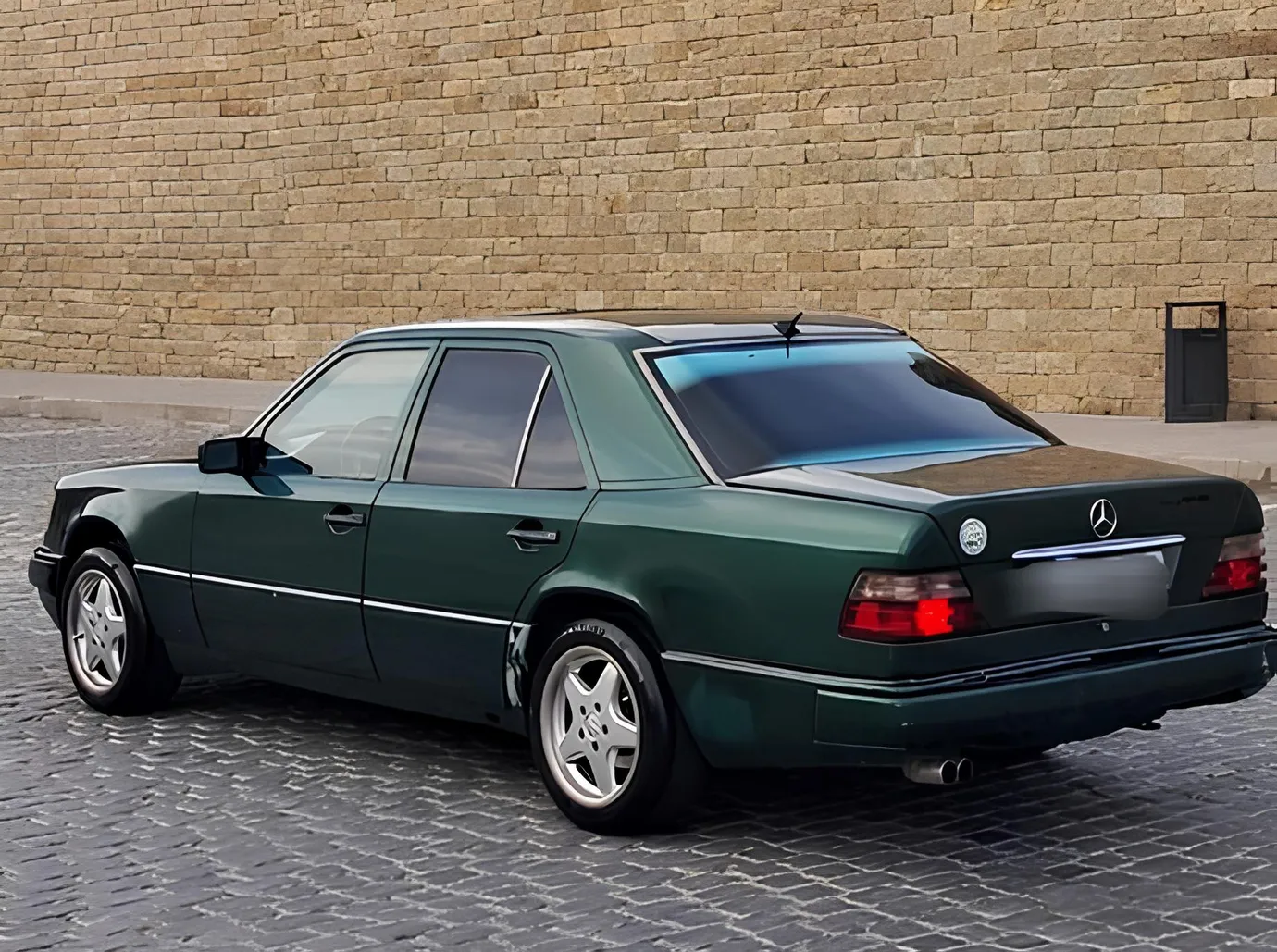 Mercedes 200 E, 2.0 L, 1995 год, 326 000 km, Баку - Цена: 4 500 ₼ - Tunel.az