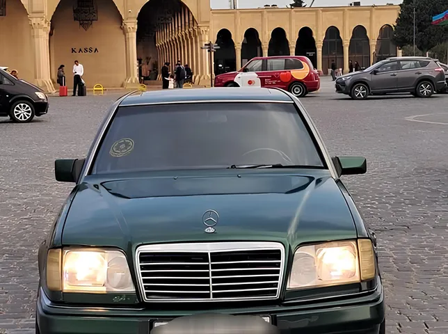 Mercedes 200 E, 2.0 L, 1995 год, 326 000 km, Баку - Цена: 4 500 ₼ - Tunel.az