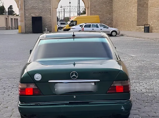 Mercedes 200 E, 2.0 L, 1995 год, 326 000 km, Баку - Цена: 4 500 ₼ - Tunel.az