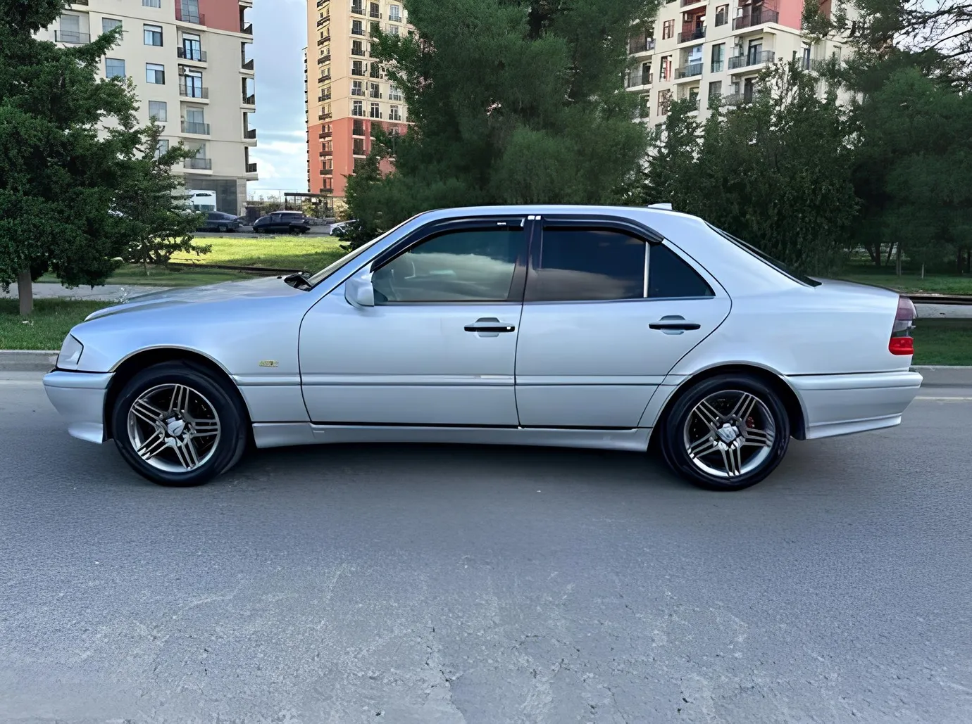 Mercedes C 240, 2.4 L, 1998 year, 521 000 km, Baku - Price: 10 900 ₼ - Tunel.az