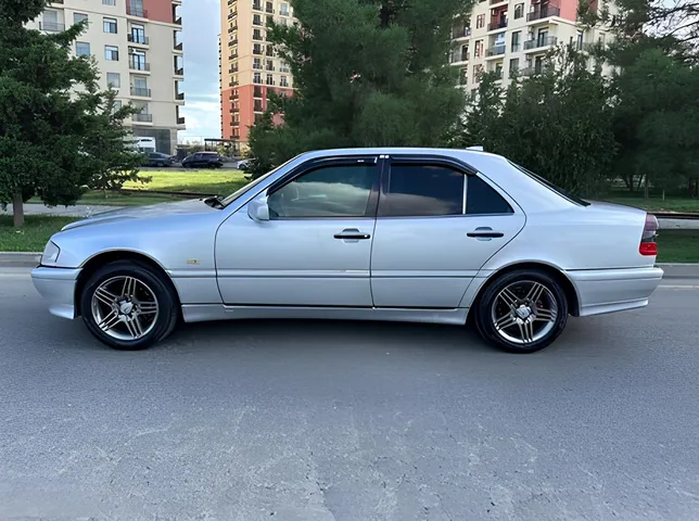 Mercedes C 240, 2.4 L, 1998 year, 521 000 km, Baku - Price: 10 900 ₼ - Tunel.az