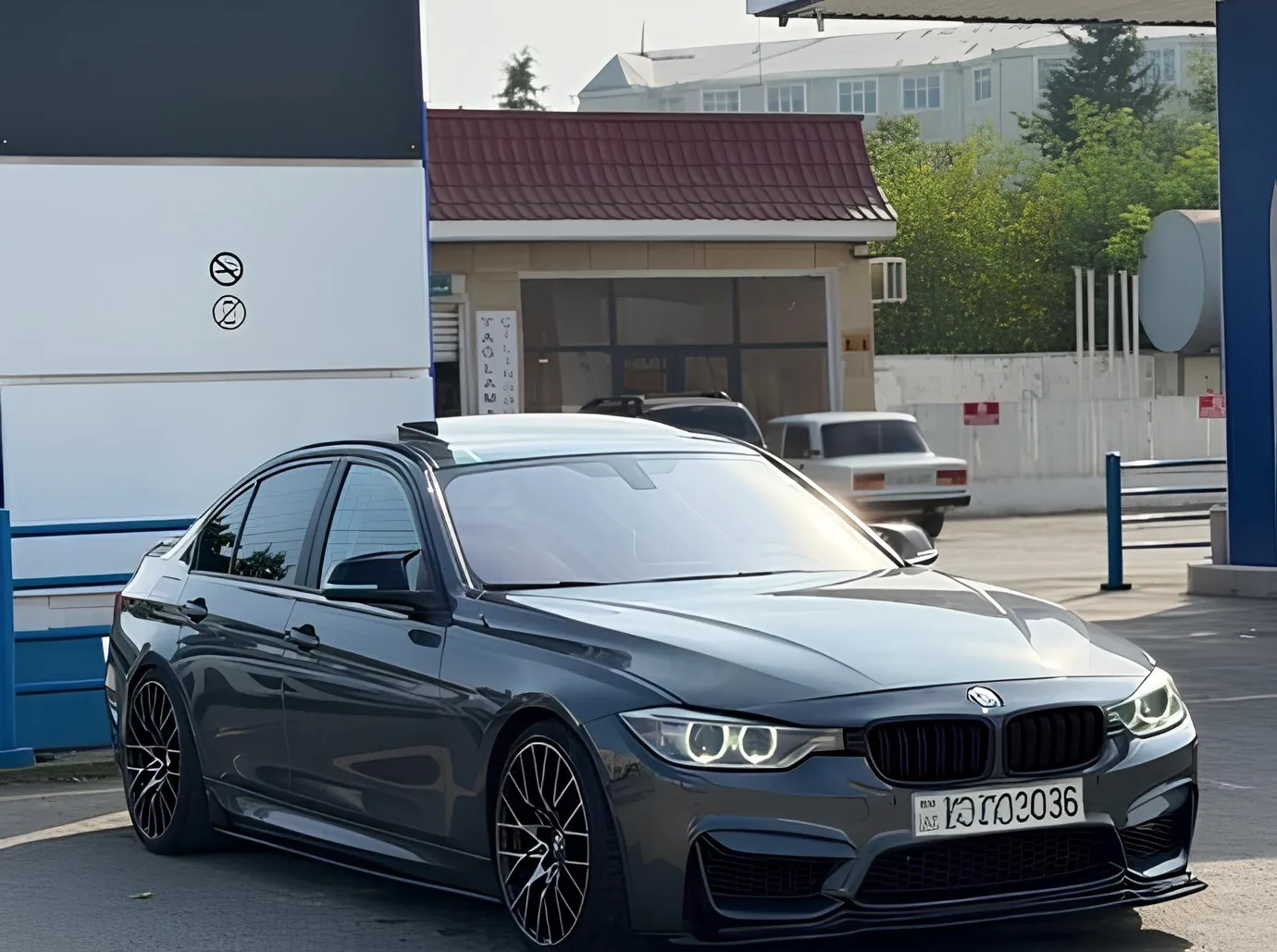 BMW 328, 2.0 L, 2016 год, 140 562 km, Губа - Цена: 25 400 ₼ - Tunel.az