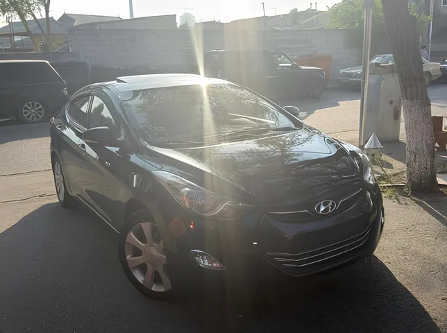 Hyundai Elantra, 1.8 L, 2013 წელი, 250 000 km, Baku - ფასი: 16 800 ₼ - Tunel.az