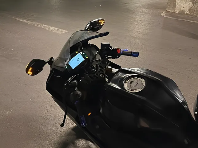 Yamaha R15 V4, 0.15 L, 2024 year, 21 000 km, Baku - Price: 4 800 ₼ - Tunel.az