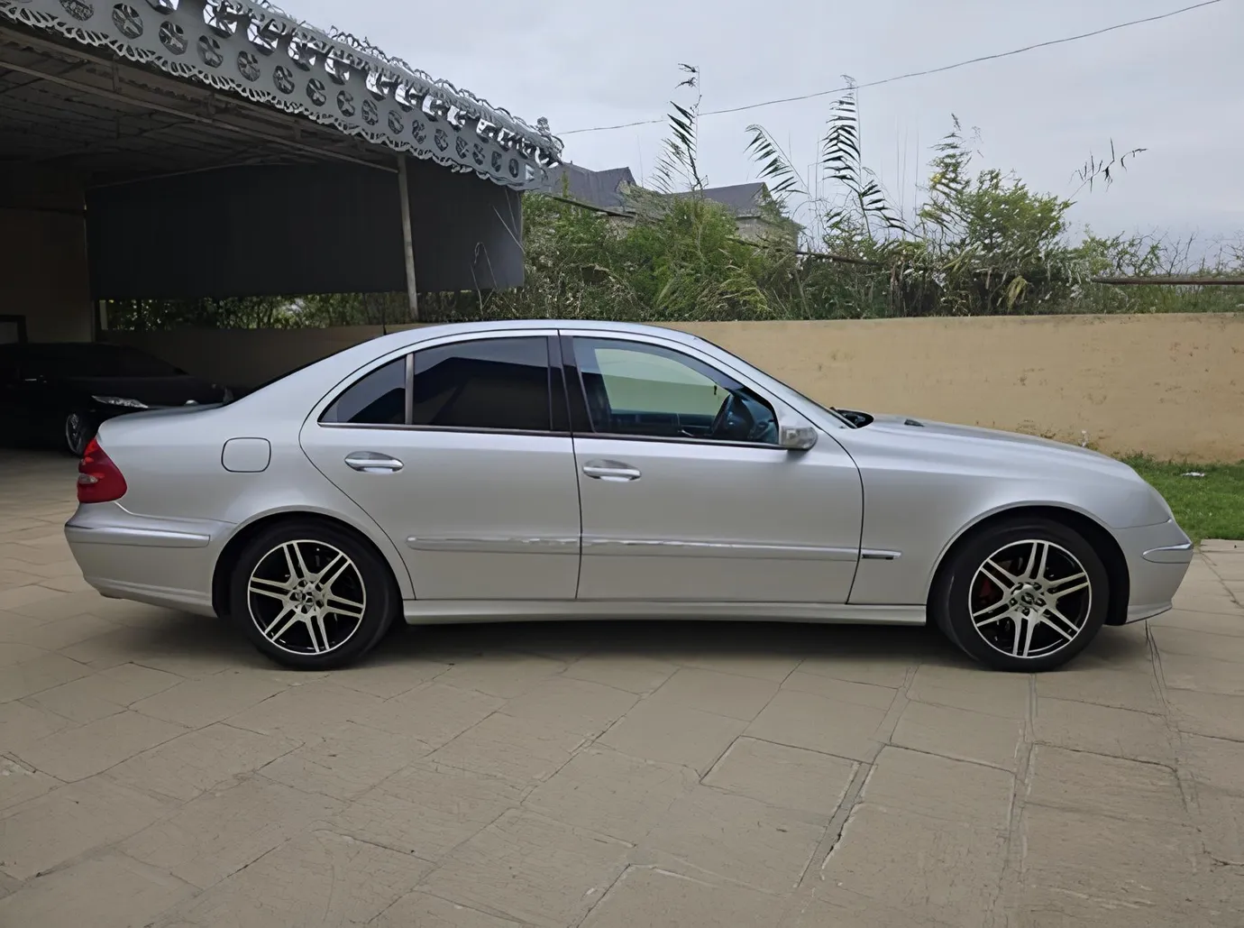 Mercedes E 240, 2.6 L, 2004 год, 303 322 km, Сальян - Цена: 14 800 ₼ - Tunel.az