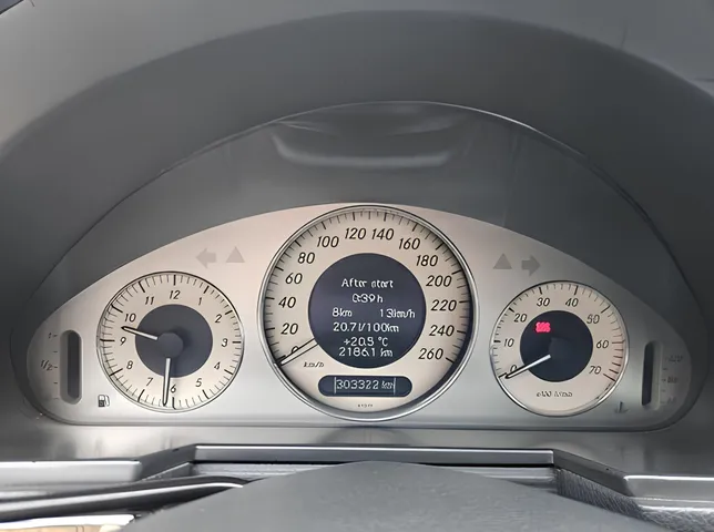 Mercedes E 240, 2.6 L, 2004 год, 303 322 km, Сальян - Цена: 14 800 ₼ - Tunel.az