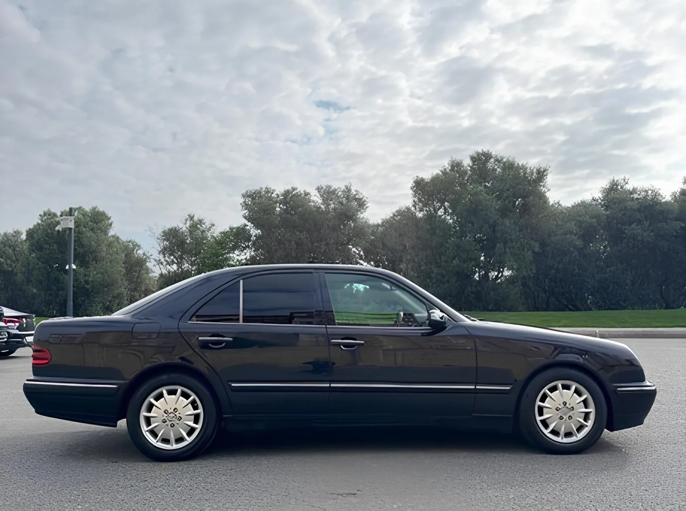 Mercedes E 270, 2.7 L, 2000 year, 615 000 km, Baku - Price: 13 900 ₼ - Tunel.az