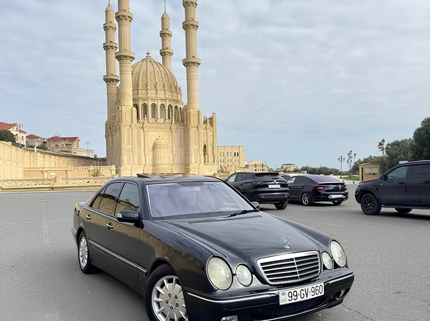 Mercedes E 270, 2.7 L, 2000 year, 615 000 km, Baku - Price: 13 900 ₼ - Tunel.az